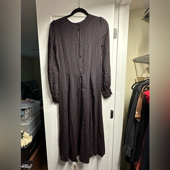 Reformation dress - Picture 2 of 8